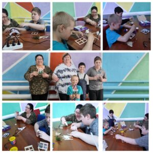 Фотоколлаж. Очередное занятие кружка «Волшебный сундучок». Темой встречи стал увлекательный мастер-класс изготовление панно Домик из бросового материала»