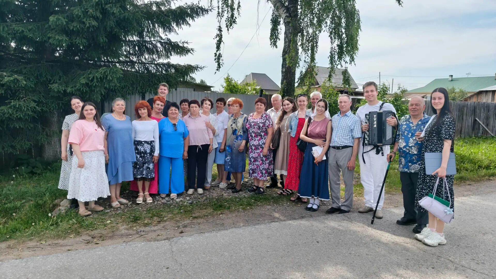 Хворостовский